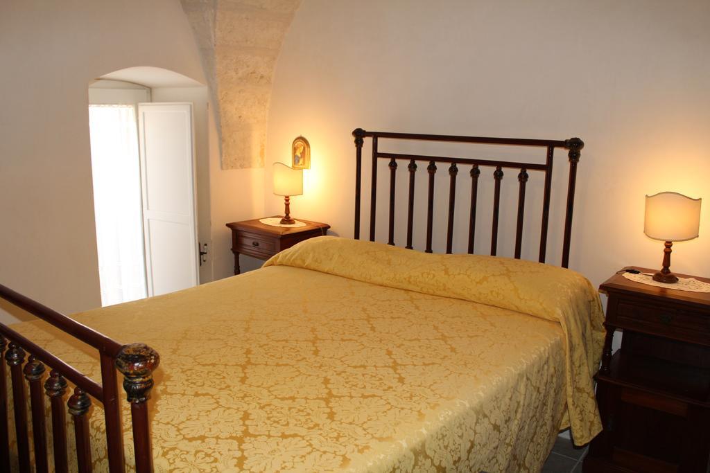 Palazzo Bitonti Bed & Breakfast Gagliano del Capo Exterior foto